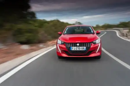 Peugeot 208 Review