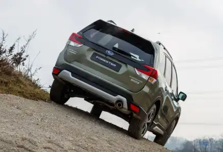 Subaru Forester e-Boxer Review