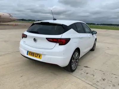 Vauxhall Astra Review