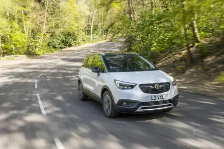 Vauxhall Crossland X Review