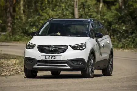 Vauxhall Crossland X Review