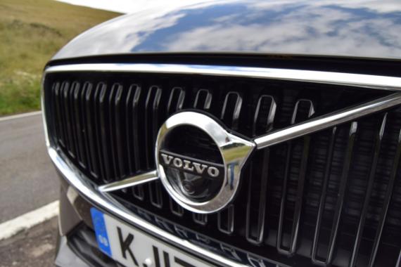 Volvo XC60 2017 Review