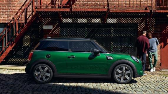 The MINI Celebrates Another Birthday with the 60 Years Edition Image 0