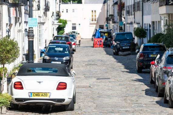 Pavement Parking Now Under Investigation by the Government Image 1