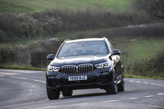 Explore the New BMW X5 SUV Image 2