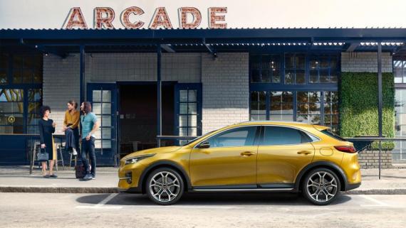 KIA Launch their New XCEED Crossover Image 2