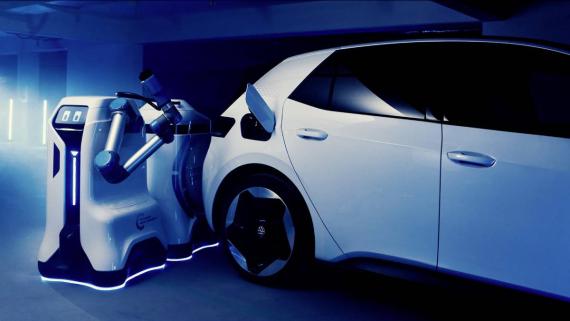New Robot Finds Your Electric Car And Charges It Image