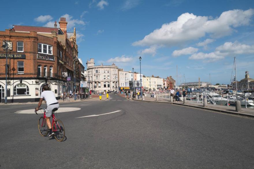 Cyclists given priority as revised Highway Code comes into force