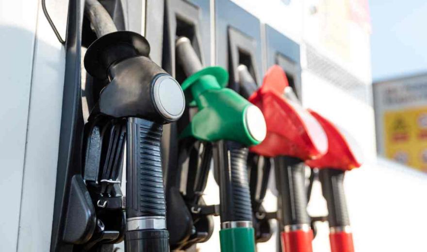 Diesel 17p more per litre than petrol despite oil price falls