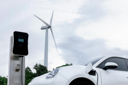 Government misses motorway EV chargers target