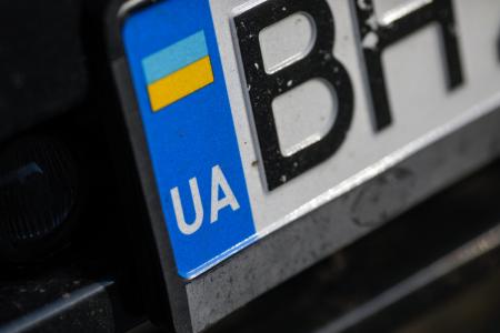 Khan finally allows non-compliant Ulez cars to be sent to support Ukraine’s effort