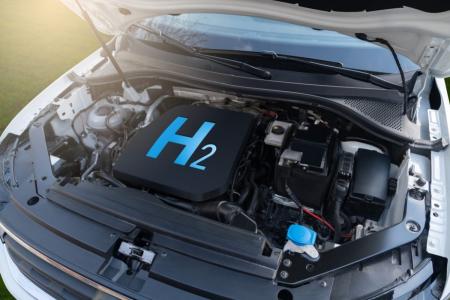 Why are we still not seeing hydrogen cars on our roads?
