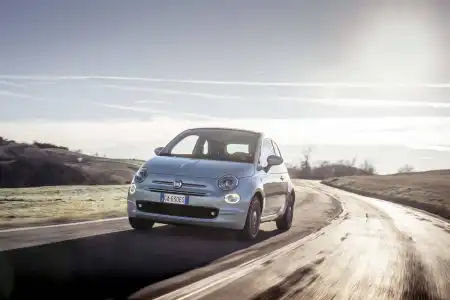 Fiat 500 Hybrid Review