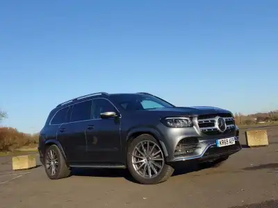 Mercedes-Benz GLS 2020 Review