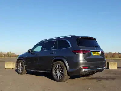 Mercedes-Benz GLS 2020 Review