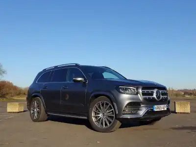 Mercedes-Benz GLS 2020 Review