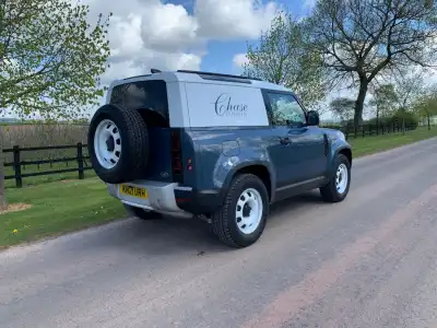 Land Rover Defender 90 Hard Top