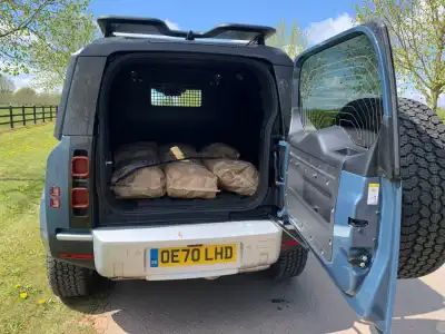 Land Rover Defender 110 Hard Top