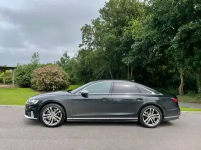 Audi S8