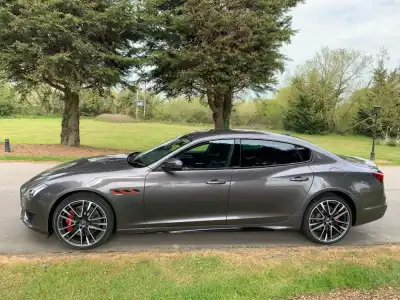 Maserati Quattroporte Trofeo