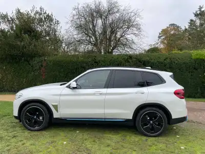 BMW iX3 Premier Edition Pro