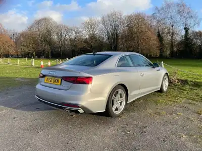 Audi A5 Coupe 35 TFSI (2021 - )