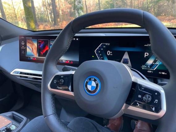 BMW iX XDrive40 M Sport (2022 - )
