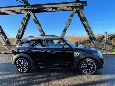 MINI Countryman Plug-in Hybrid Shadow Edition (2022 - )