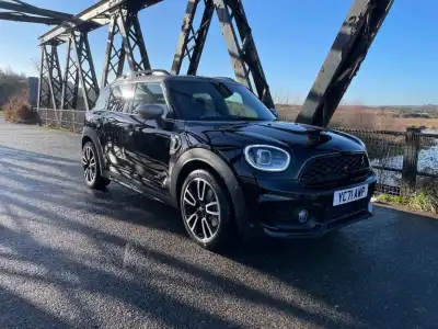 MINI Countryman Plug-in Hybrid Shadow Edition (2022 - )