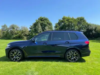 BMW X7 xDrive 40d M Sport  (2022 - )