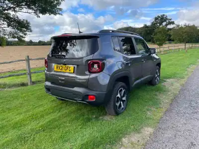 JEEP Renegade plug-in hybrid 4Xe Trailhawk