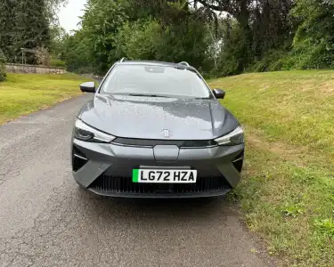 MG5 EV Trophy Long Range (2022 - ) | Regit